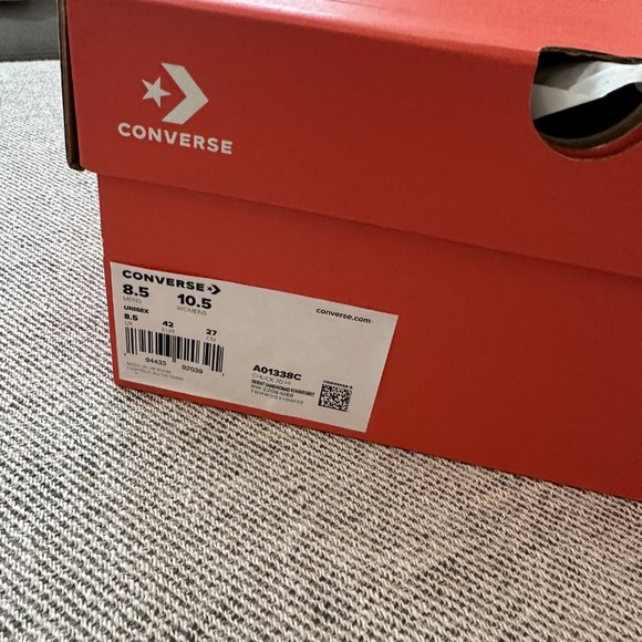 CONVERSE Unisex Chuck Taylor 70 Fuzzy Utility High Top Sneaker W 10.5/M 8.5 - Picture 10 of 10